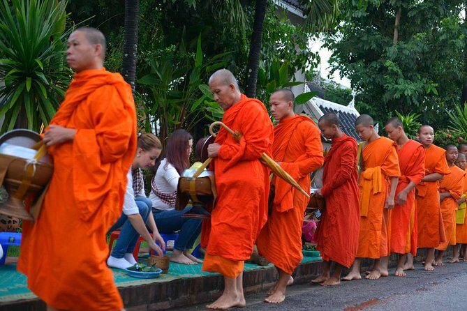 6-Day Private Laos Tour to Vientiane, Pak Ou Cave, Luang Prabang - The High-Speed Train to Luang Prabang: Saving Time, Gaining Daylight