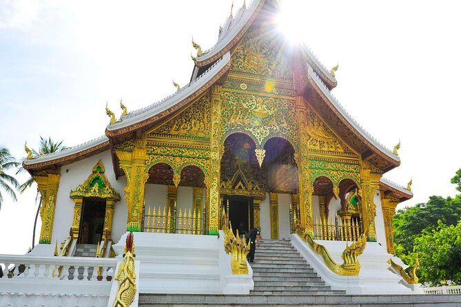 6-Day Private Laos Tour to Vientiane, Pak Ou Cave, Luang Prabang - Luang Prabang Sunset Views and Night Market Walk