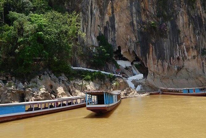 Dine and Cruise on Mekong River - Upstream at 16h30: getting the best light without extra effort