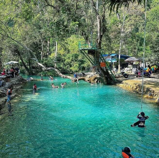 From Vientiane: Vang Vieng Tour with Cave Kayak & Zipline - Lunch at Laung Xai Kham Restaurant: fuel without turning it into a detour