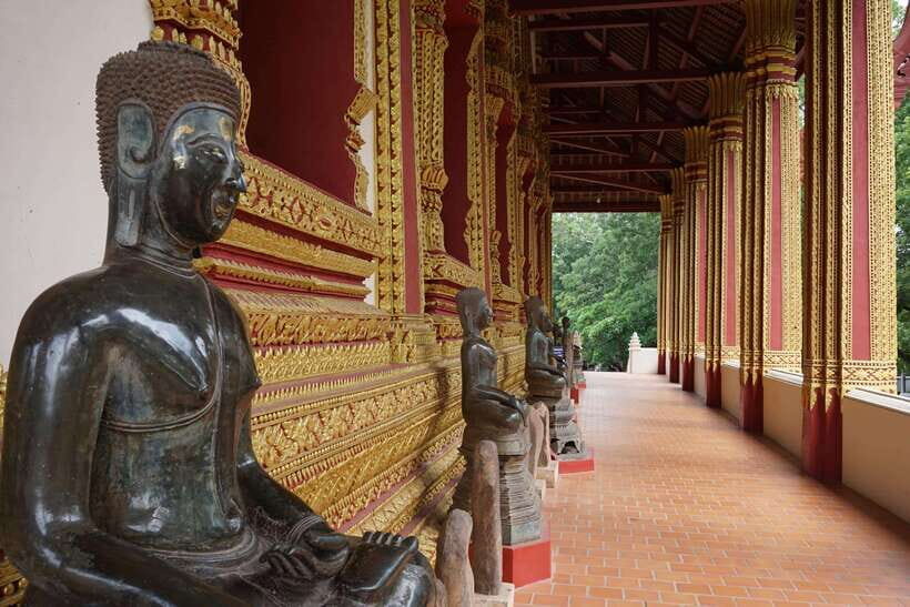 Half Day Exploring the Charms of Vientiane and hotel pickup - Patuxay and Pha That Luang: two Vientiane icons, one afternoon rhythm