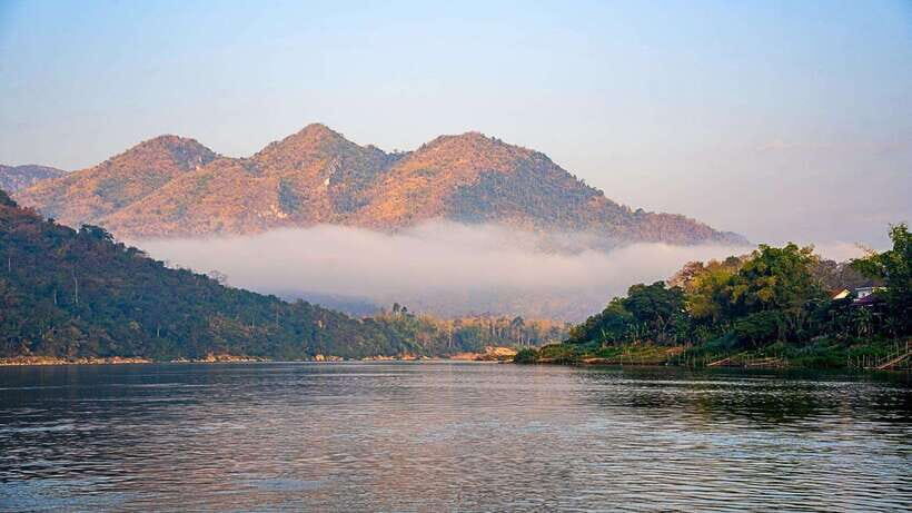 Luang Prabang: 2D Transfer to Huay Xai by Slow Boat - Day 2 Route: Pakbeng to Huay Xai and the Border Steps