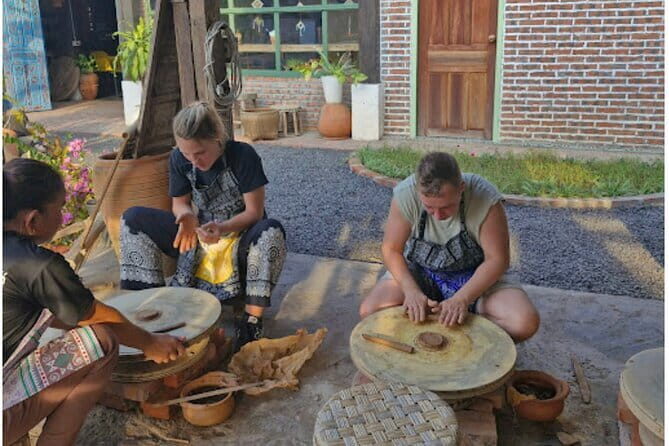 Luang Prabang Cooking, Pottery & Candle Experience - Meeting point and pickup: starting near the Royal Palace area