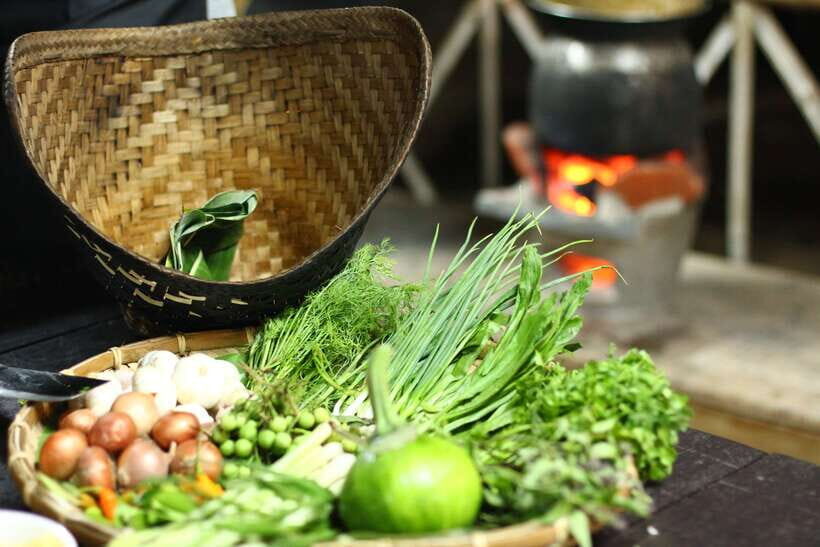 Luang Prabang: Evening Cooking Class & Local Baci Ceremony - Cooking your own Lao dinner: five dishes in a real charcoal kitchen