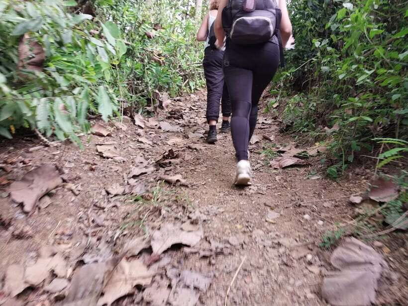 Luang Prabang: Hiking Off the Beaten Track with Picnic Lunch - Meet the guides: what makes the day feel real