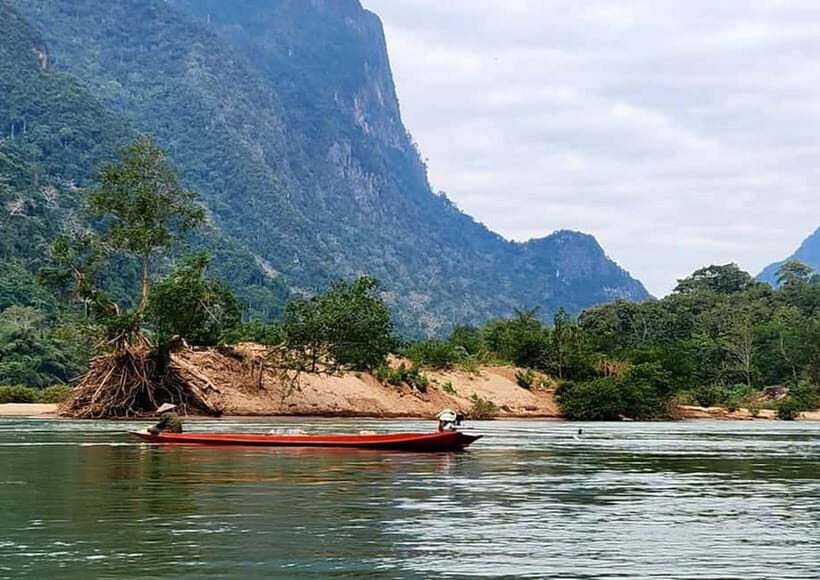 Nong Khiaw: Muang Ngoi, View Point, Water Fall and Kayaking - Nam Ou River kayaking at sunset: short paddle, big mood