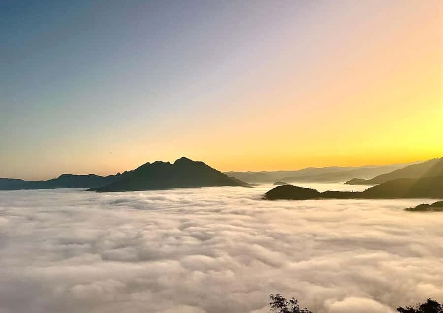 Overnight Camping At nong khiaw view point, 360 view - Sunset, Dinner, and the Real Meaning of Jungle Camping