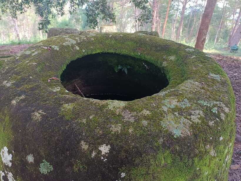 Plain of jars share group tour - Site 2 at Ban Nakho: The Viewpoint Moment