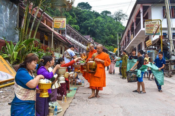 Private Tour: Half-Day City Tour of Luang Prabang - Wat Sene: The Oldest Temple Stop That Sets the Tone