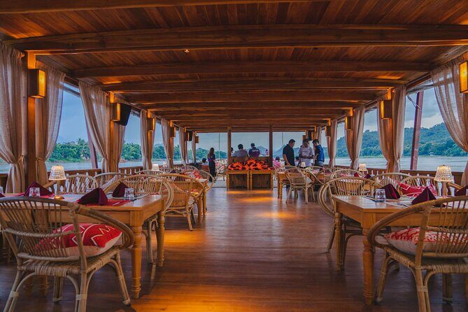 Sunset Cruise in Luang Prabang with Live Performance - A Luang Prabang sunset cruise where the show happens on the water
