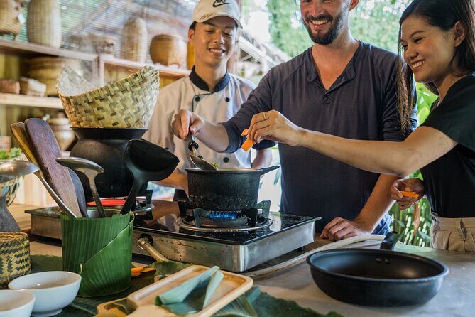 The Namkhan - Cooking Class - Resort meal atmosphere: eating what you made, where you made it