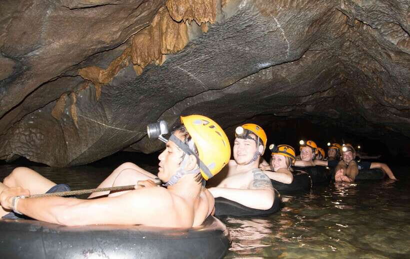 Vang Vieng: Kayaking & Cave Tubing with Zip Line/Blue Lagoon - Banana-Leaf Picnic Lunch and Phar None Cliff Views