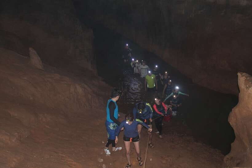 Vang Vieng: Kayaking & Cave Tubing with Zip Line/Blue Lagoon - Timing and Return to Vang Vieng: Ending on the River