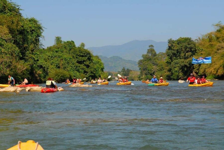 Vang Vieng: Kayaking&Water Cave&Tham Chang&Blue Lagoon 1 - Tham Chang Cave hiking: a breather that still needs shoes and care