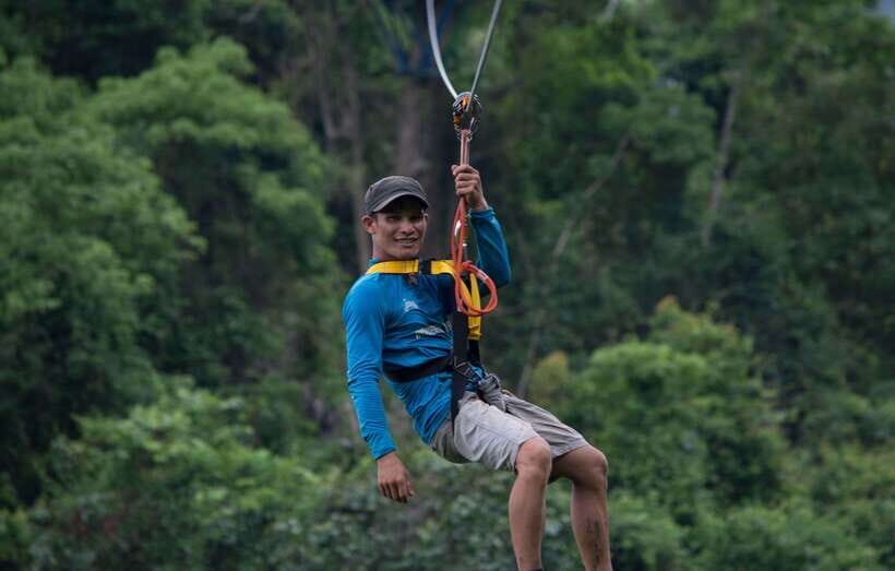 Vang Vieng: Nam Song River Kayak Tour - Who this kayaking tour suits best
