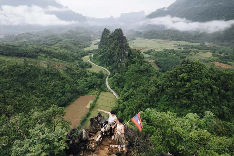 Vang Vieng: Namxay Viewpoint, Blue Lagoon 1 & Phoukham Cave - How the half-day flows: tight timing, sensible pacing