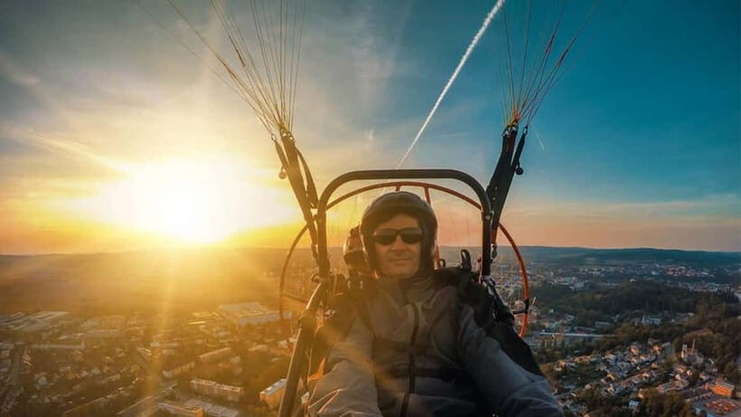 Vang Vieng: Paragliding Experience with Hotel Pickup - Morning vs sunset flights: how to pick the right time slot
