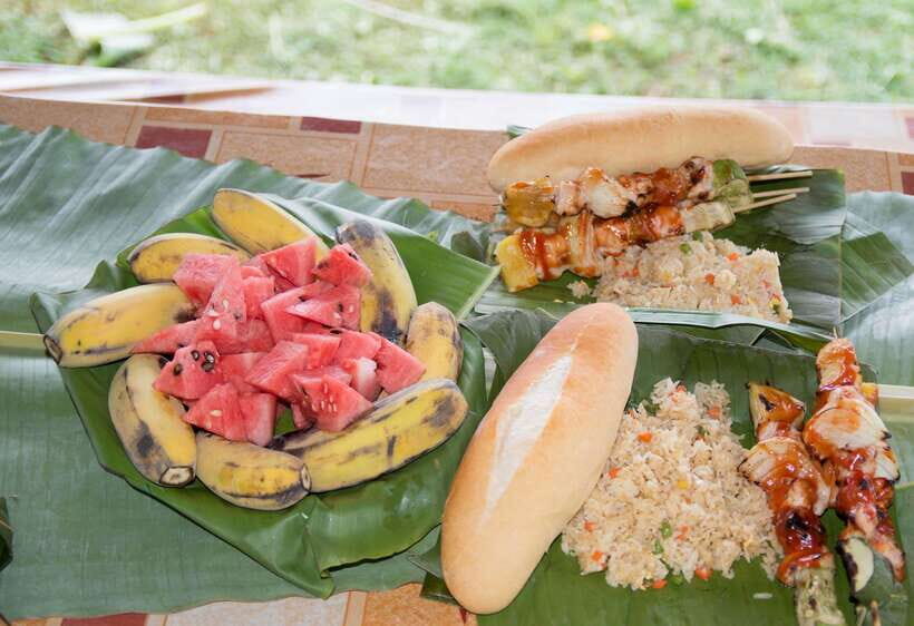 Vang Vieng: Tham Nangfar and Tham Nam Day Tour with Kayaking - Price and logistics: why $24 can feel like a bargain (and when it doesn’t)