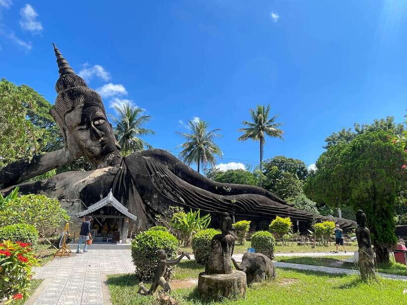 Vientiane: Cultural Tour with Buddha Park and Patuxay - Key things I’d circle before you go