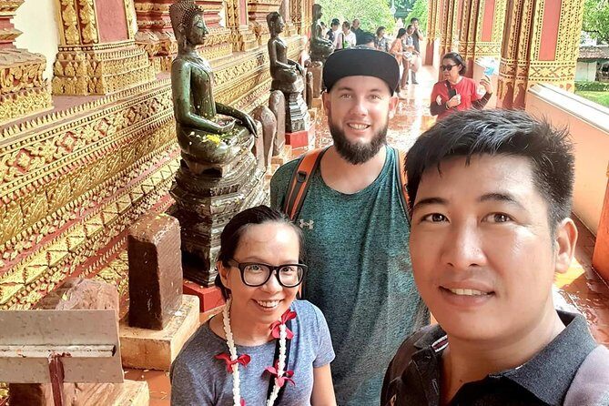Vientiane Cultural Tour with Private Guide - Patuxay Monument: independence, architecture, and the center of town