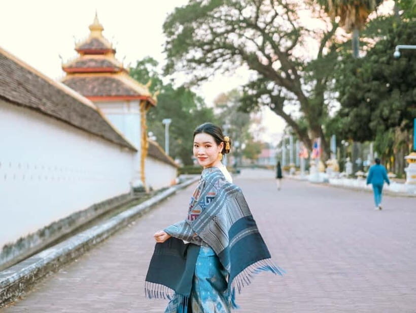 Vientiane: Lao Cultural Attire Rental Experience - Getting started at Laos Bliss Studio and looking right fast