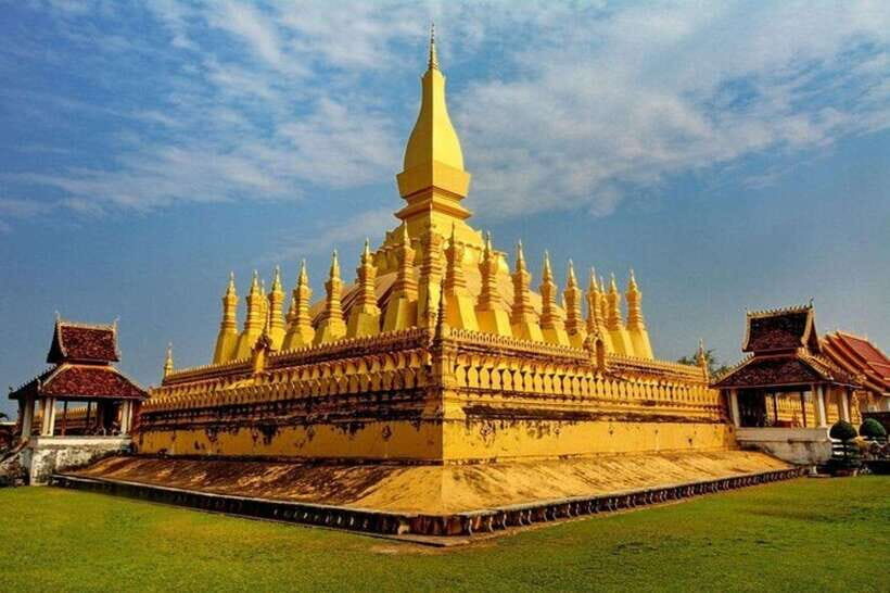 Vientiane : Private Custom Tour with a Local Guide - Why a private guide makes Vientiane click